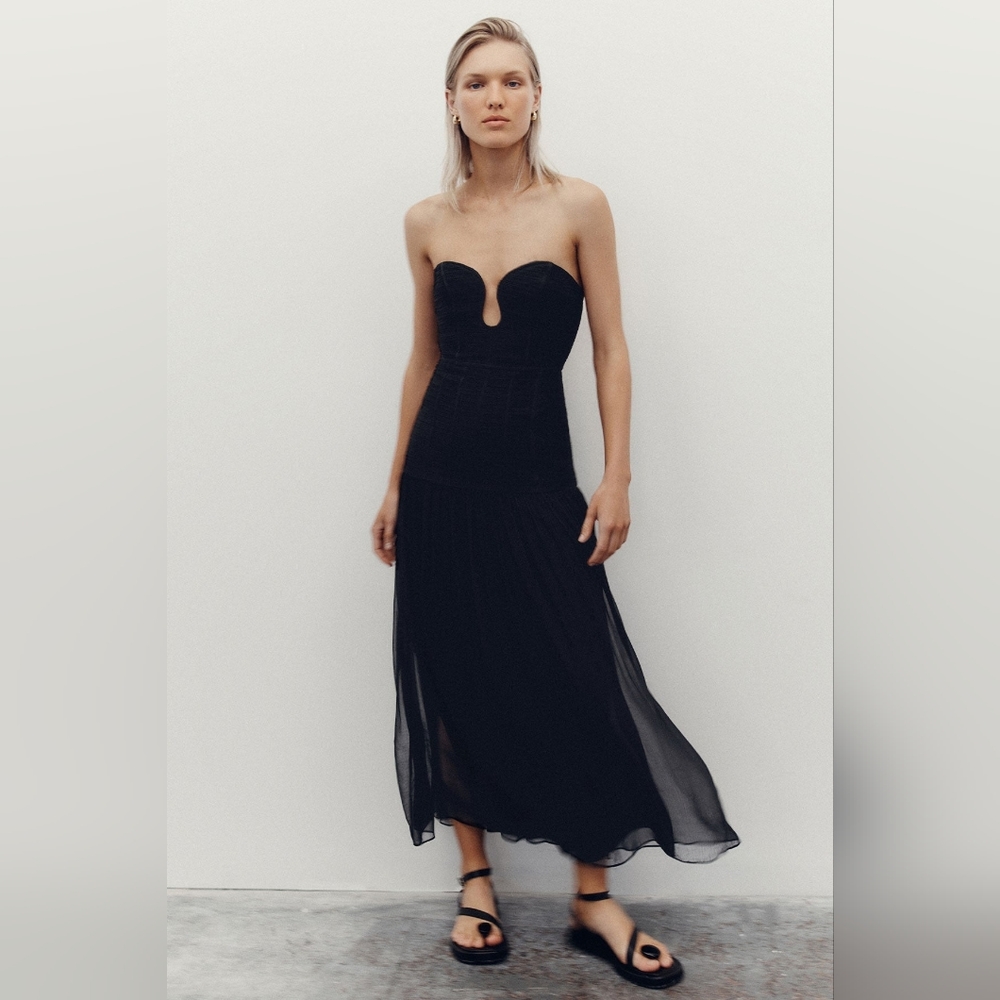 NWOT SHONA JOY ISOLA STRAPLESS RUCHED MIDI DRESS